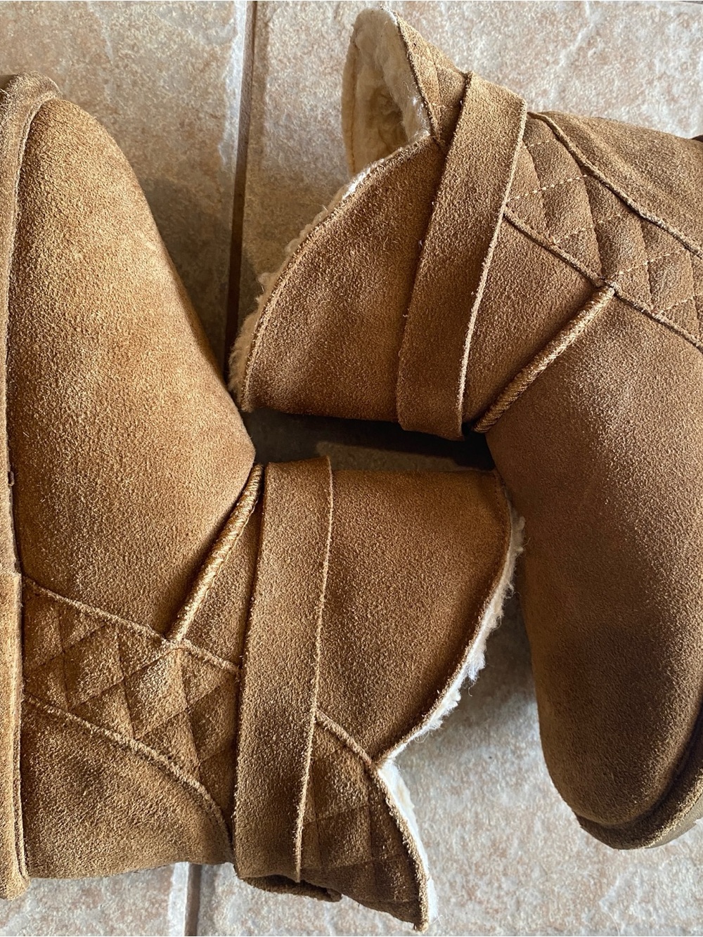 Bearpaw Youth Sz 4 Brown Suede Ankle Boots -Shearling Lined Winter Booties